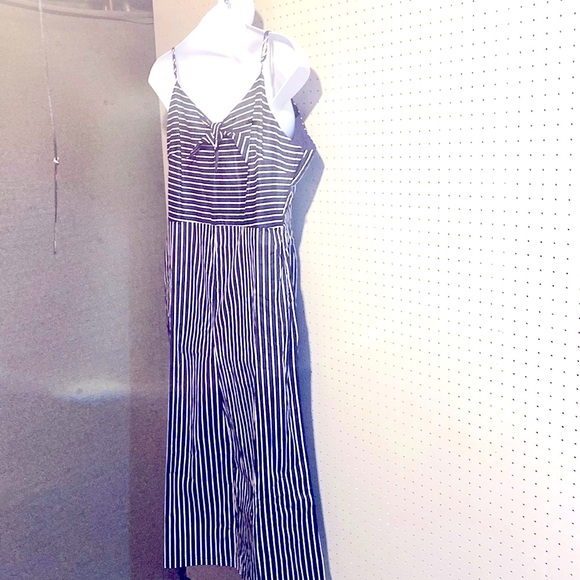 Jumper pantsuit navy/white nautical tag 3X/fit 2X new w/tags NWT peekaboo panel - Picture 6 of 10